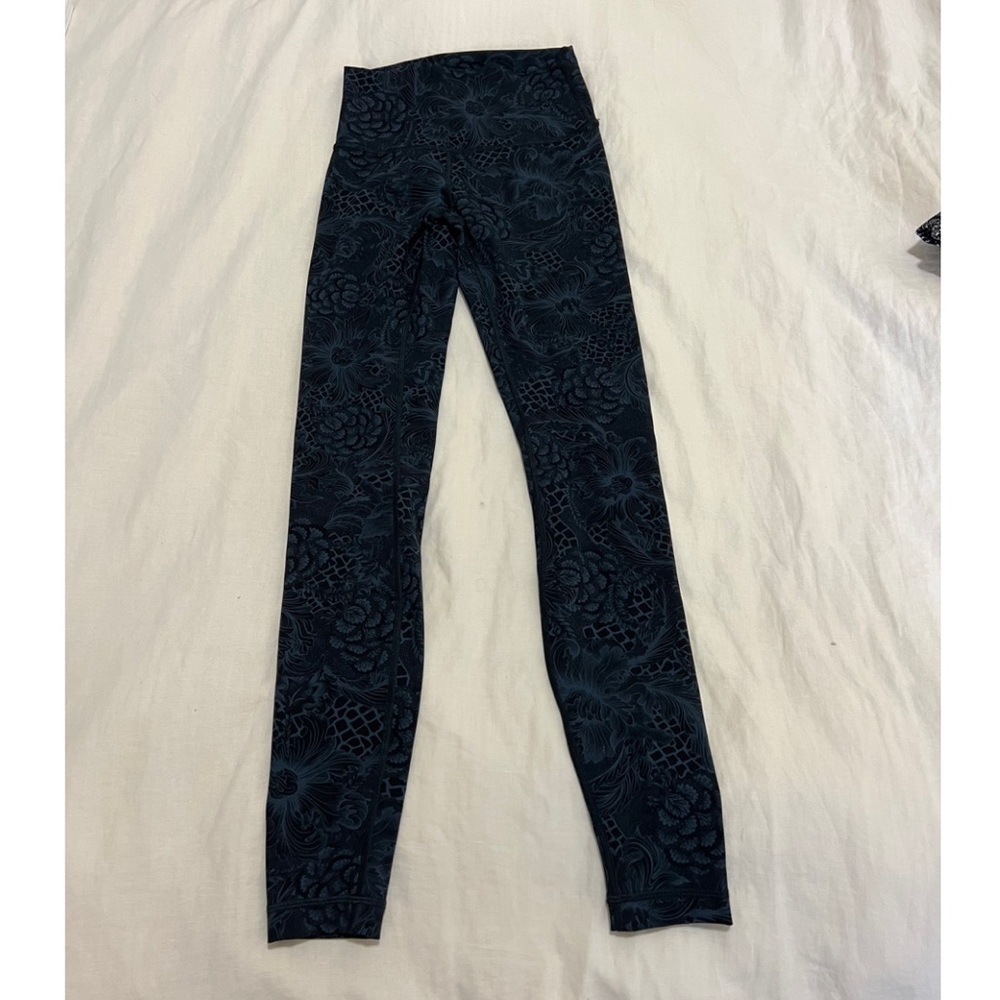 28” Wunder Under Lululemon Leggings